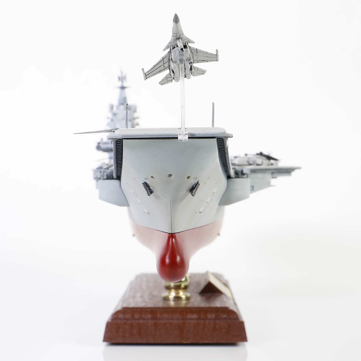 中国人民解放军海军航空母舰 - 辽宁号